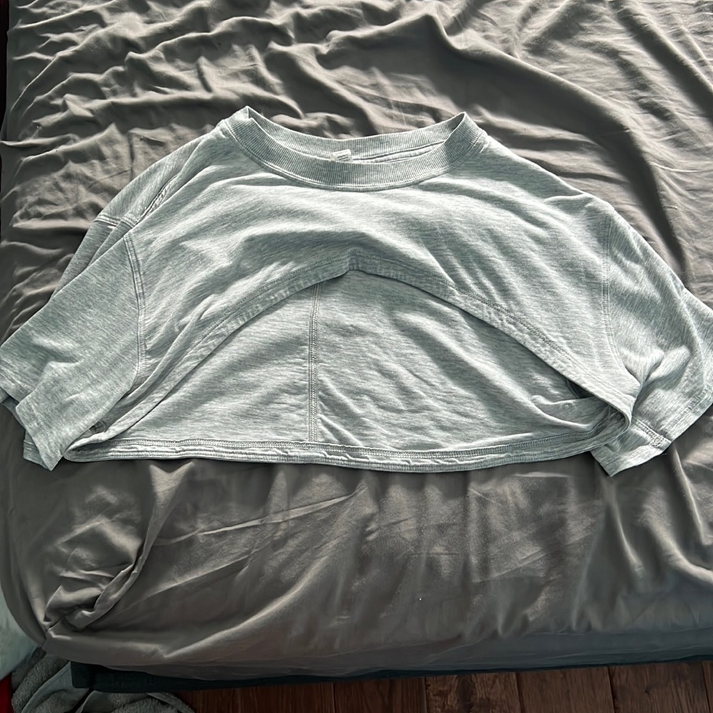 Lululemon top